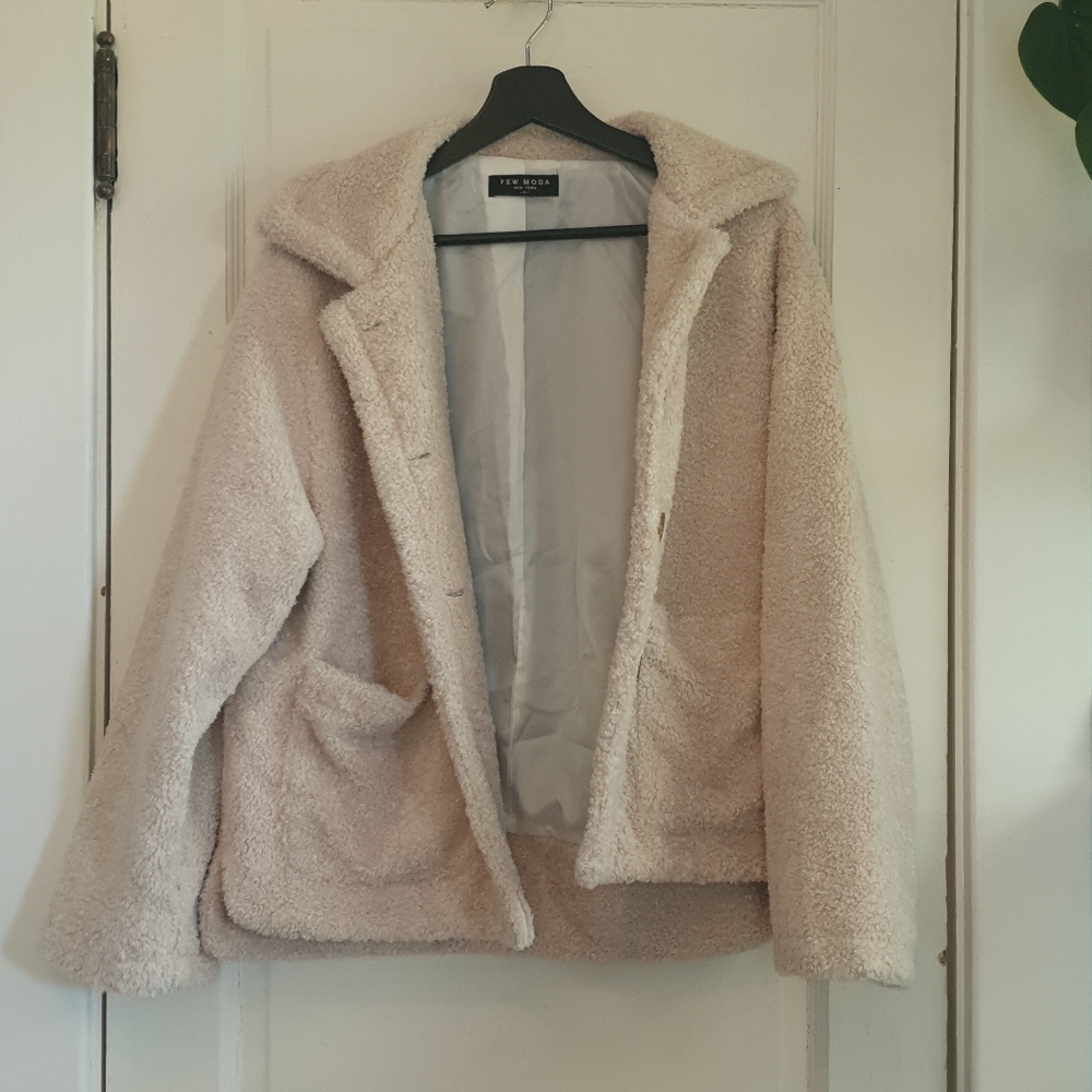 Fluffy cream jacket